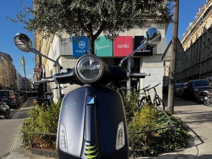 VESPA PRIMAVERA 50 TECH 4