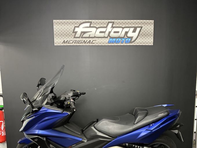 KYMCO AK 550 4