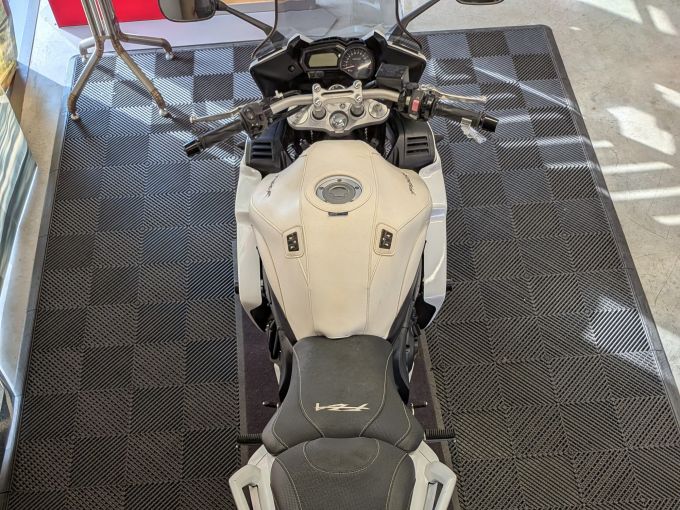YAMAHA FZ1 FAZER 1000 4