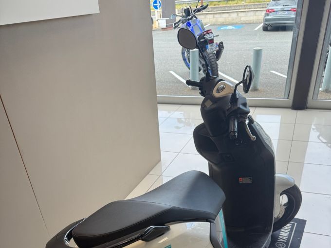 YAMAHA NEO'S 50 ELECTRIQUE 4