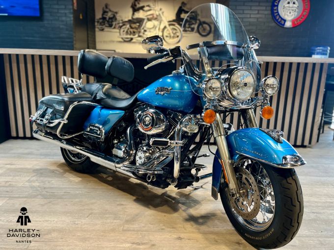 HARLEY-DAVIDSON TOURING ROAD KING 1688 CLASSIC 4