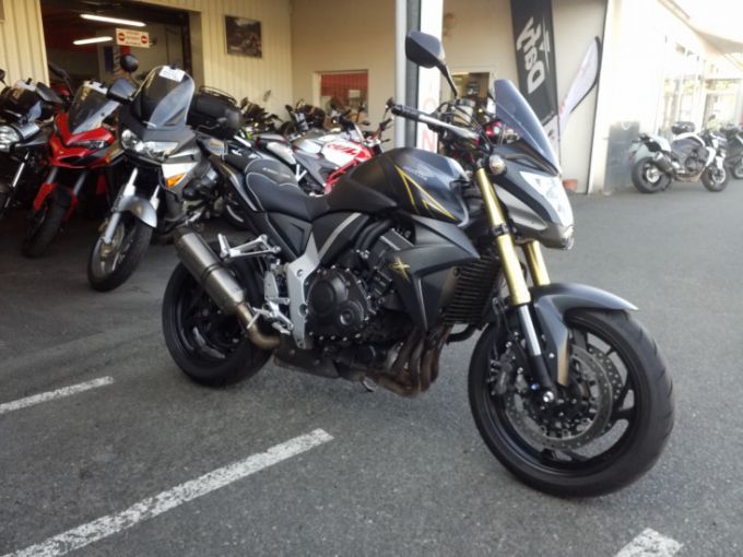 HONDA CB1000R ABS 4