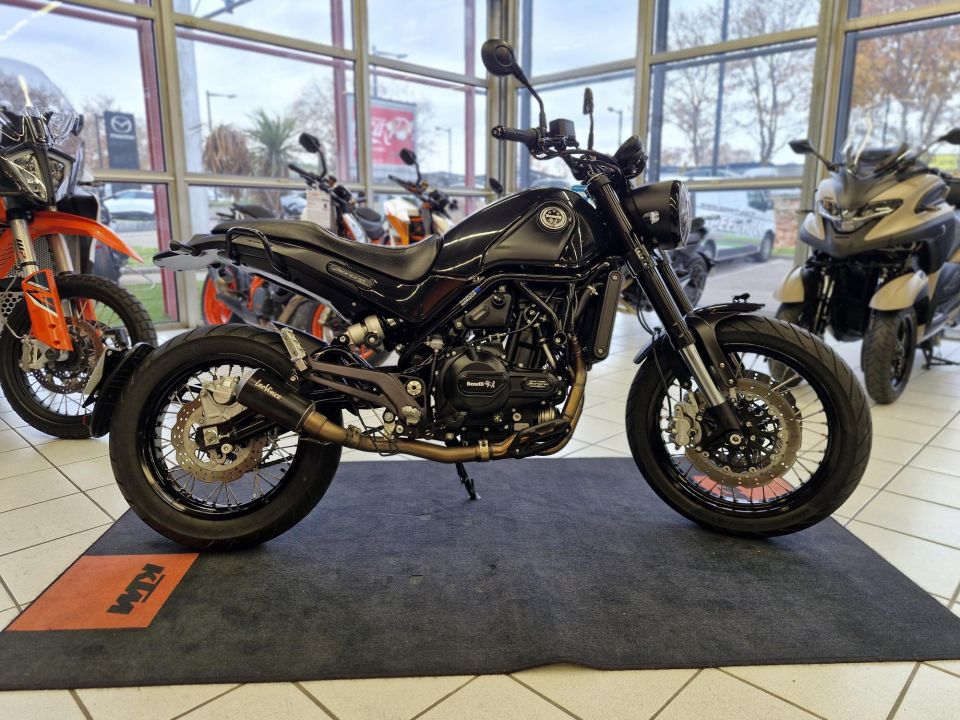 BENELLI LEONCINO 500 T 4