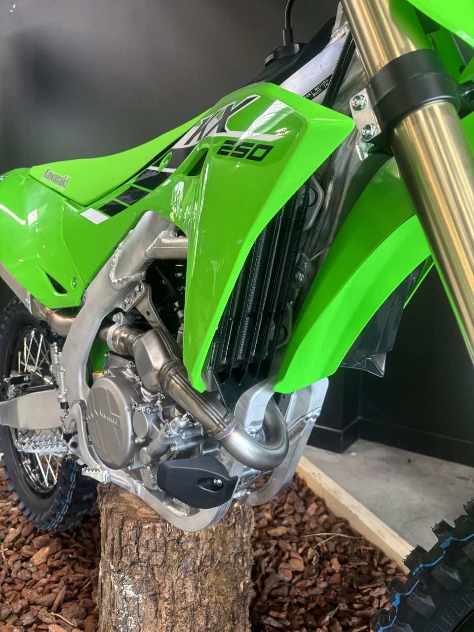 KAWASAKI KX 250 4