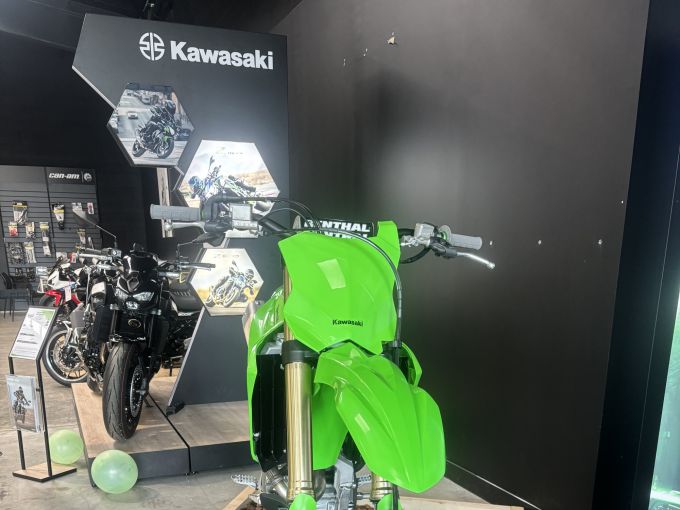 KAWASAKI KX 250 4