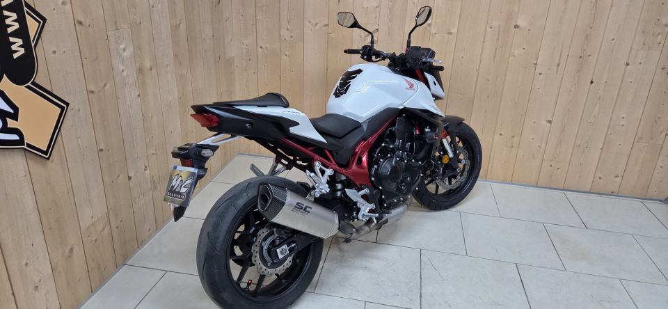 HONDA CB 750 HORNET 4