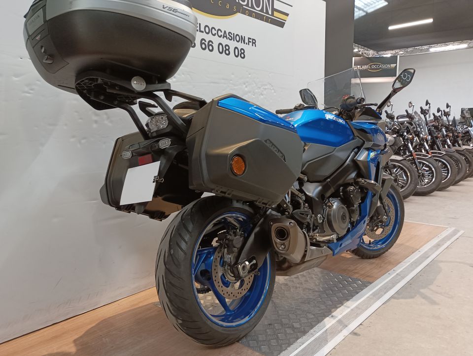 SUZUKI GSX-S 1000 GT 4