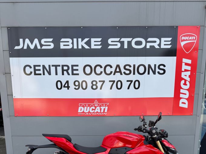 DUCATI STREETFIGHTER 4