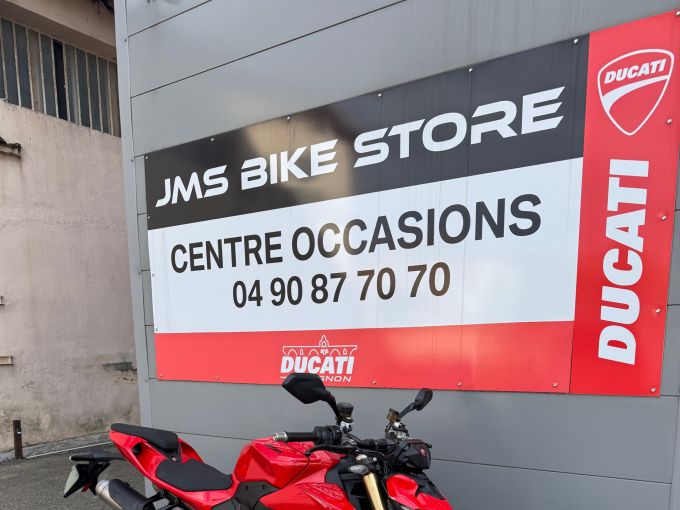 DUCATI STREETFIGHTER 4