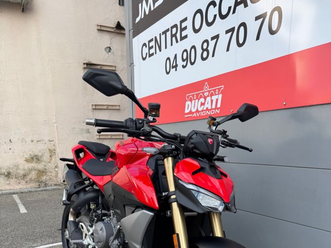 DUCATI STREETFIGHTER 4