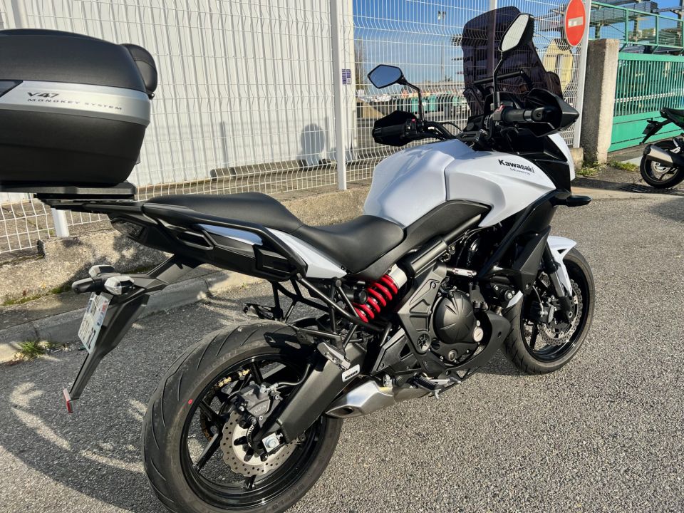 KAWASAKI VERSYS 650 4