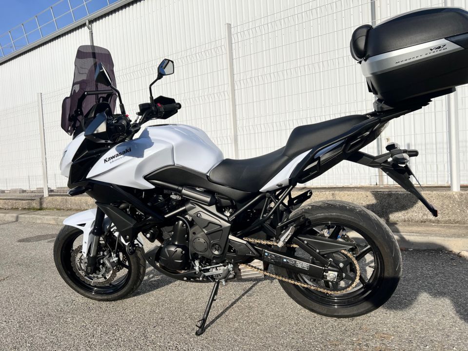 KAWASAKI VERSYS 650 4