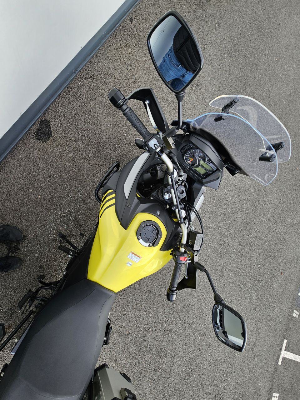 SUZUKI DL V-Strom 650 4