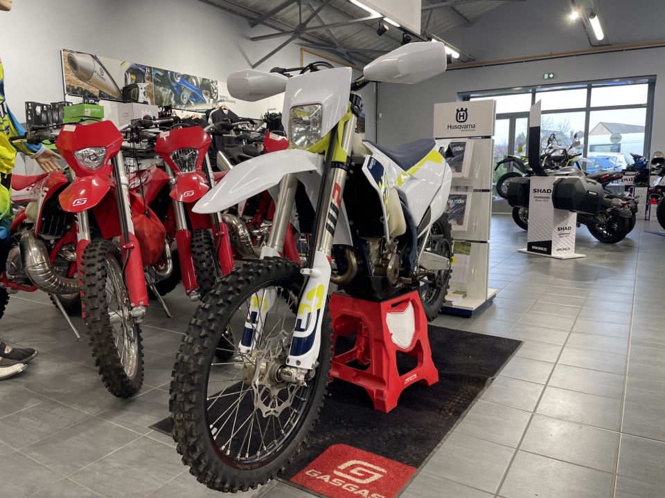 HUSQVARNA FE 250 4