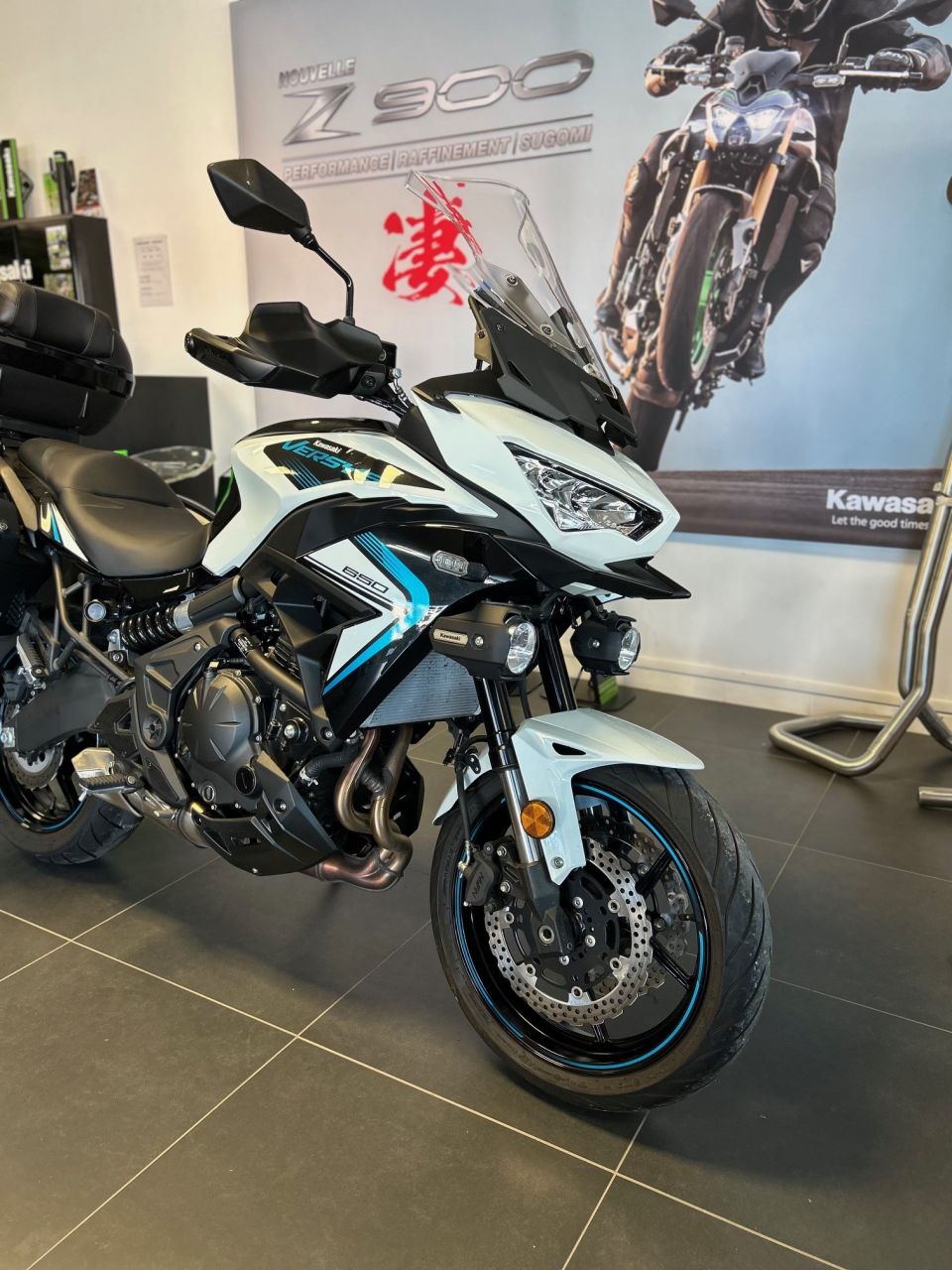 KAWASAKI VERSYS 650 4