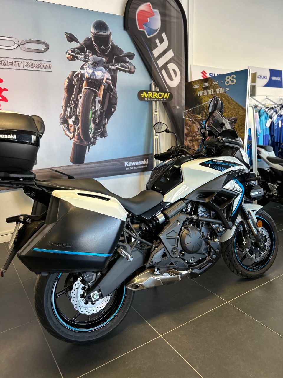 KAWASAKI VERSYS 650 4