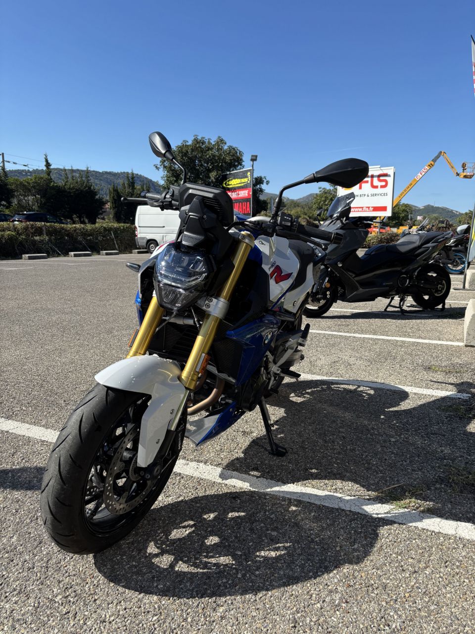 BMW F 900 XR 4