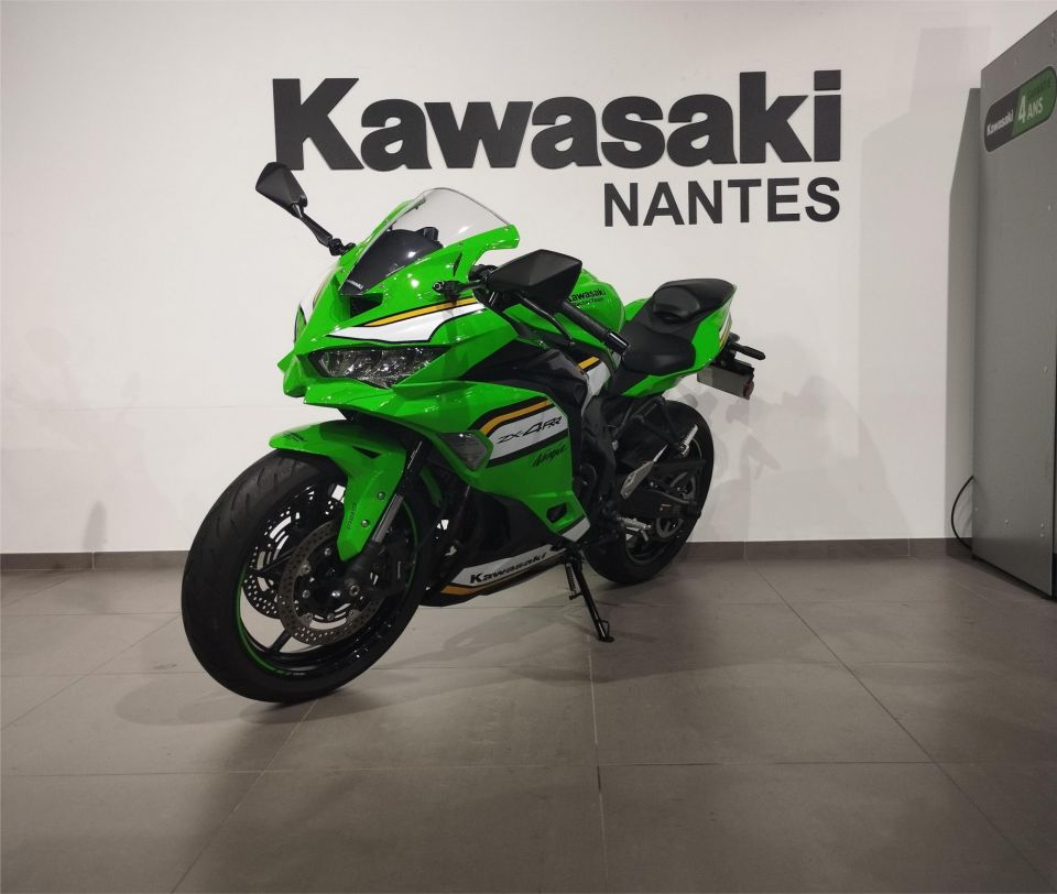 KAWASAKI ZX-4RR PERFORMANCE 4