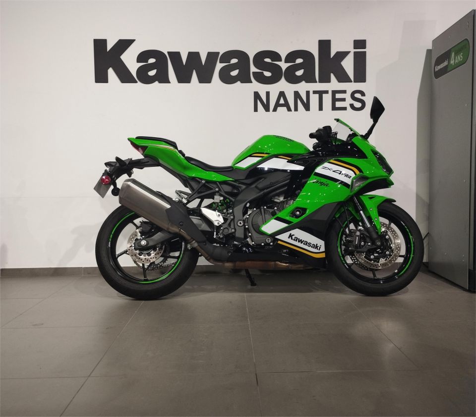 KAWASAKI ZX-4RR PERFORMANCE 4