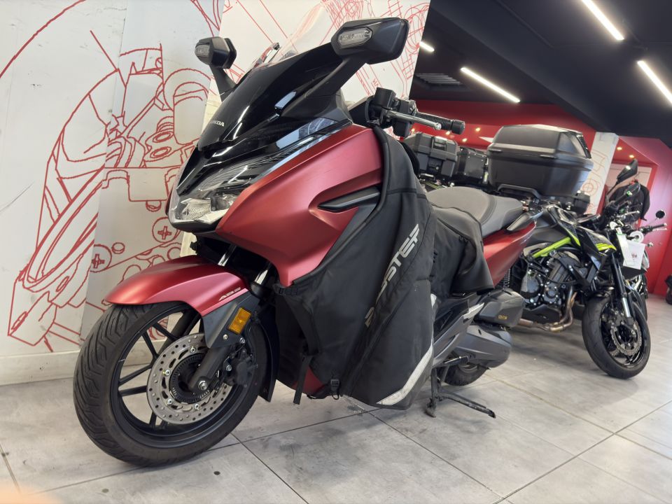 HONDA NSS FORZA 125 4