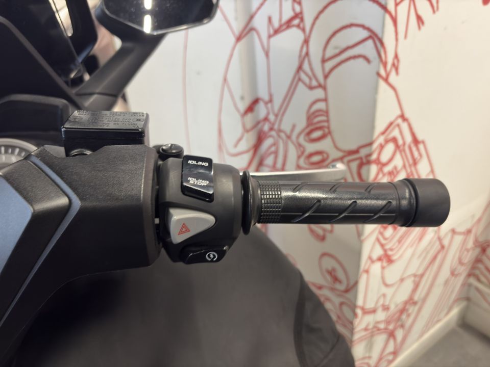 HONDA NSS FORZA 125 4