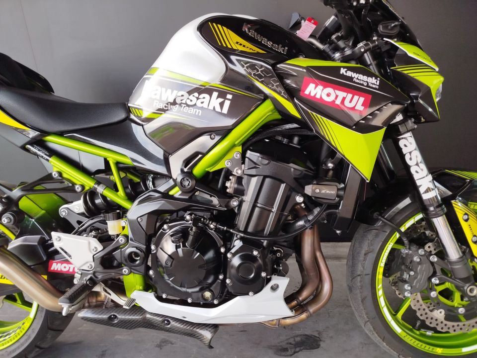 KAWASAKI Z 900 4