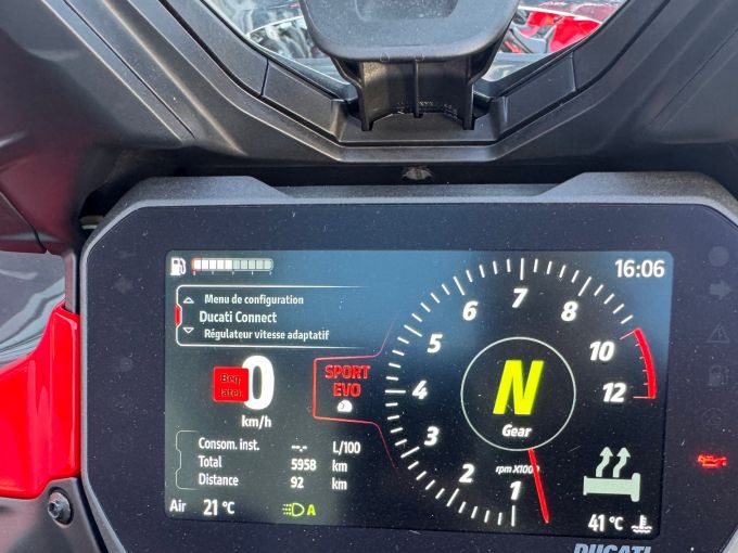 DUCATI MULTISTRADA V4 S 4