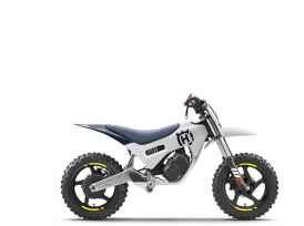 HUSQVARNA EE 2 - 2025