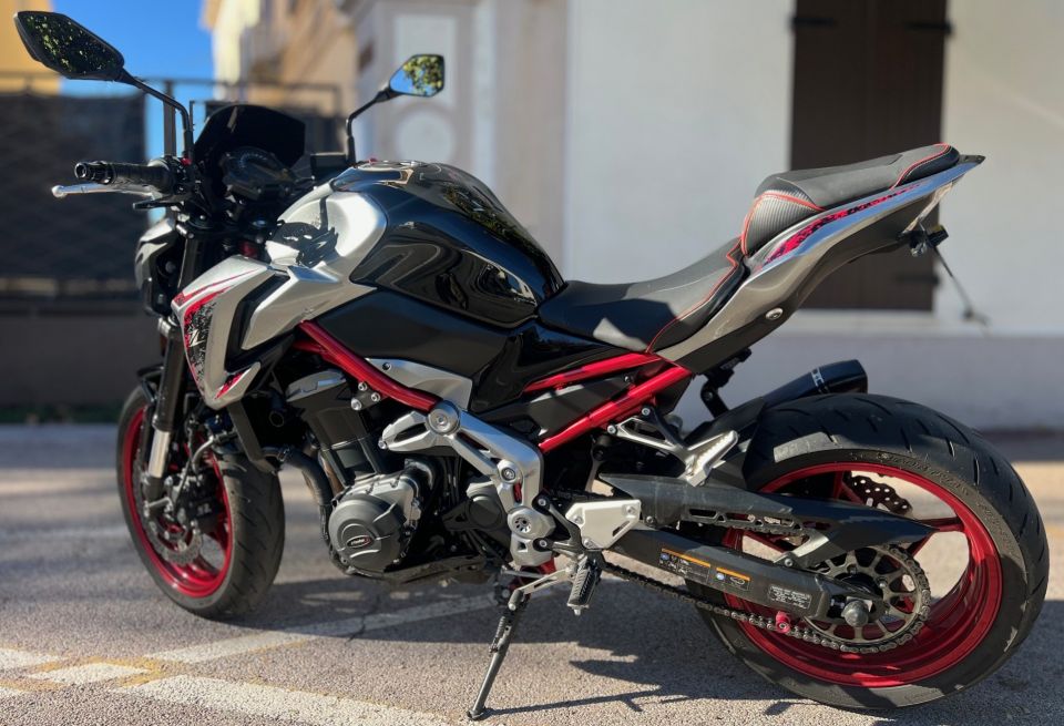 KAWASAKI Z 900 4