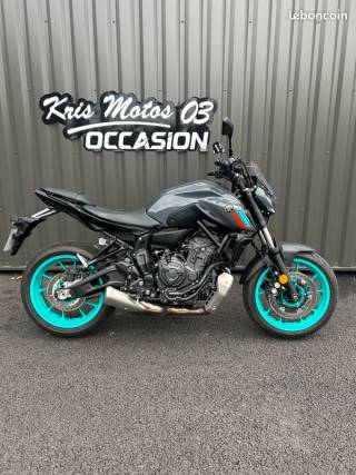 YAMAHA MT-07 - 2024