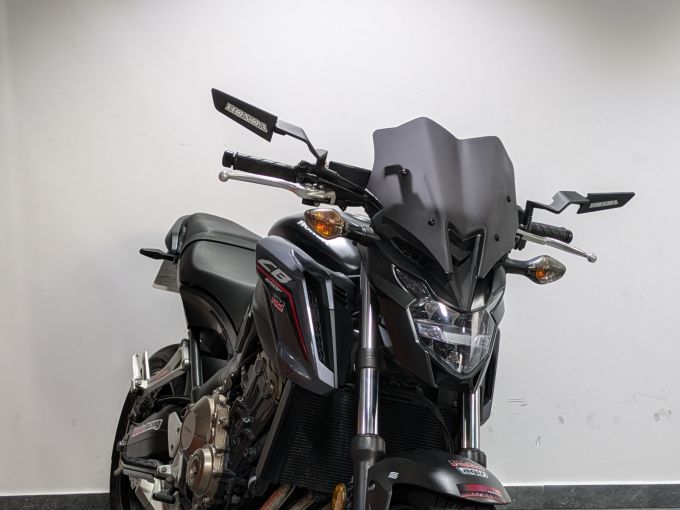 HONDA CB 650 R 4