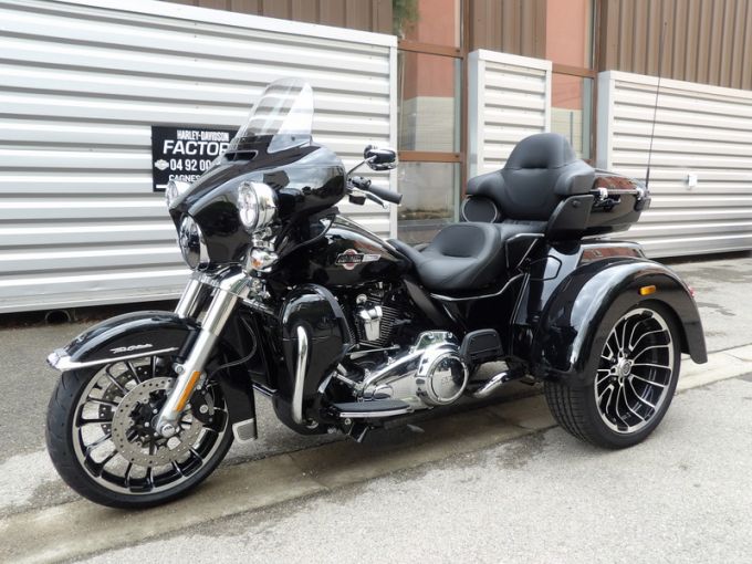 HARLEY-DAVIDSON TRIKE TRI GLIDE 1868 ULTRA 4
