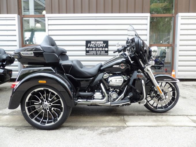 HARLEY-DAVIDSON TRIKE TRI GLIDE 1868 ULTRA 4