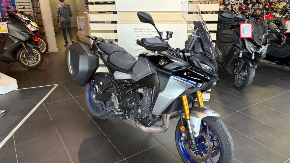 YAMAHA TRACER 9 GT+ 4