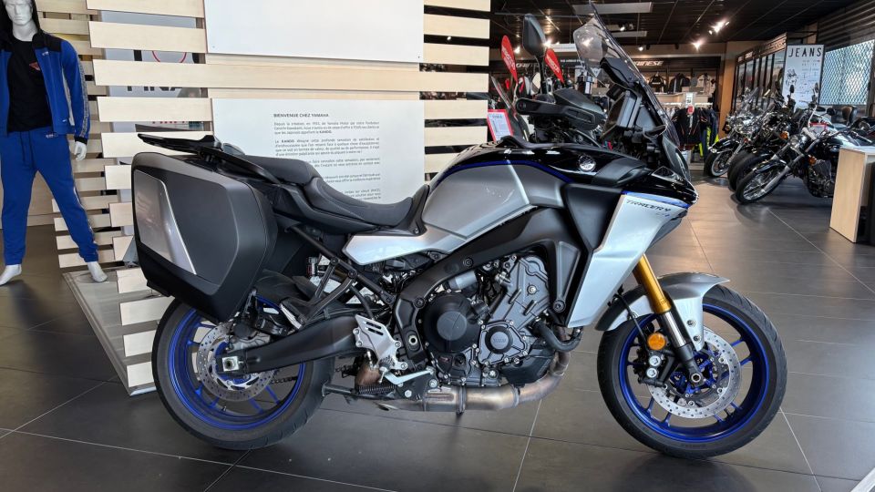 YAMAHA TRACER 9 GT+ 4