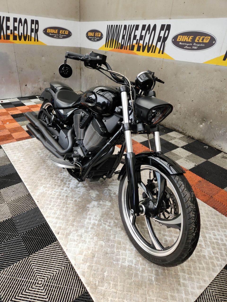 Victory Motorcycle 1730 Vegas 8 Balles 4