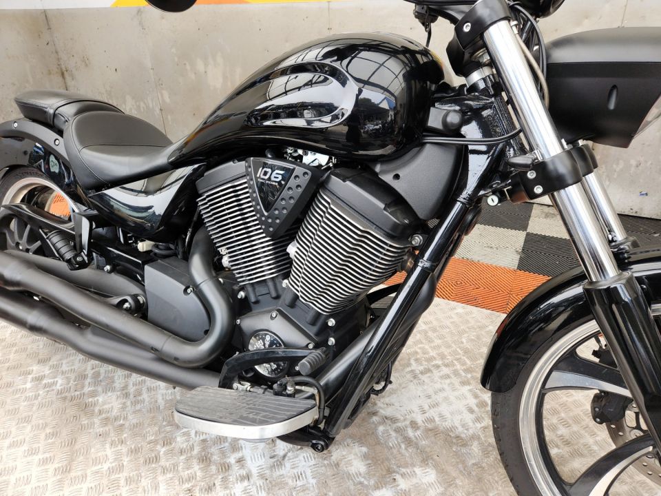 Victory Motorcycle 1730 Vegas 8 Balles 4