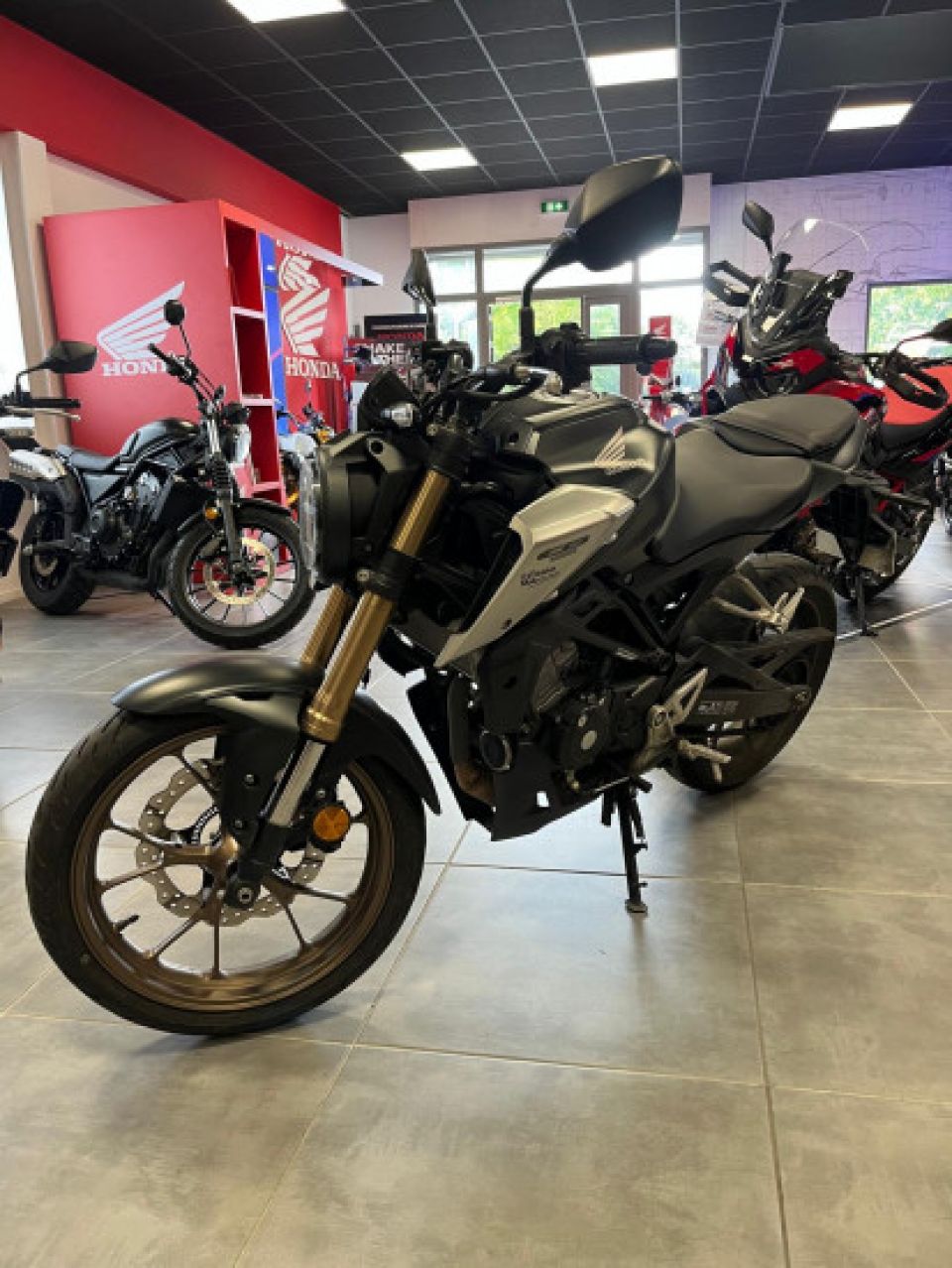 HONDA CB125R CB 125 R 4