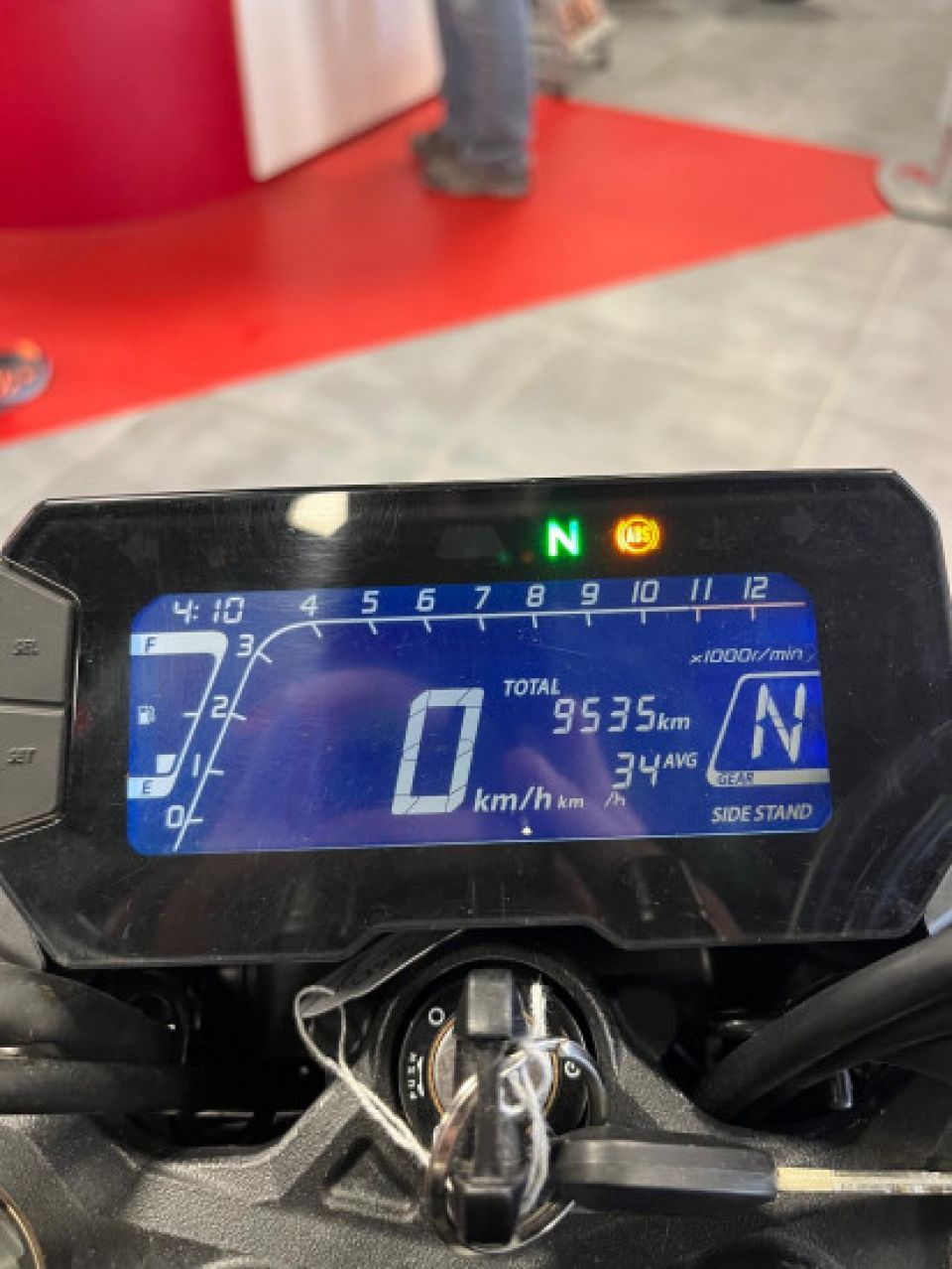 HONDA CB125R CB 125 R 4