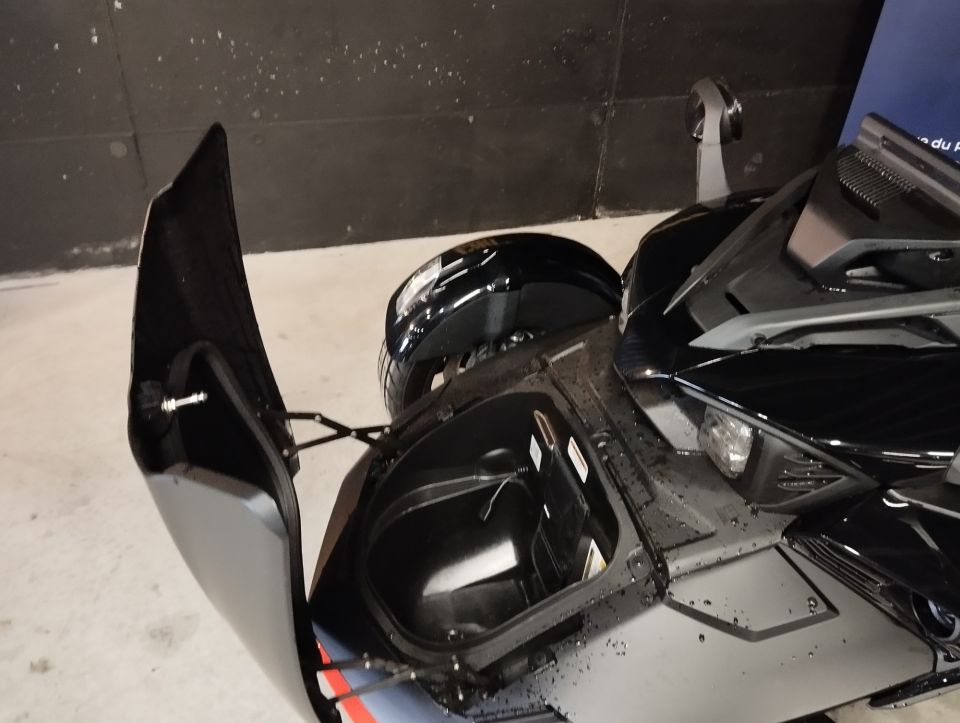 CAN-AM SPYDER F3-S 4