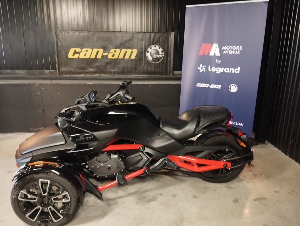 CAN-AM SPYDER F3-S 4
