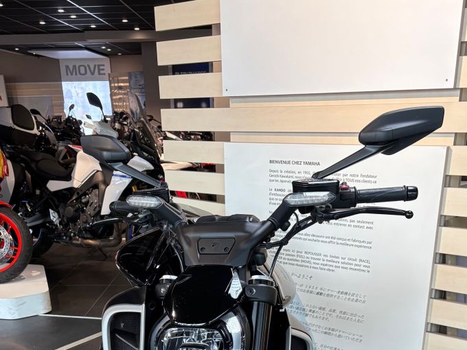 DUCATI DIAVEL V4 4