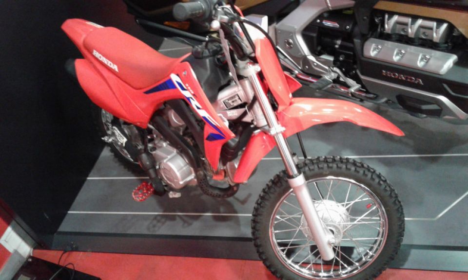 HONDA CRF110 4