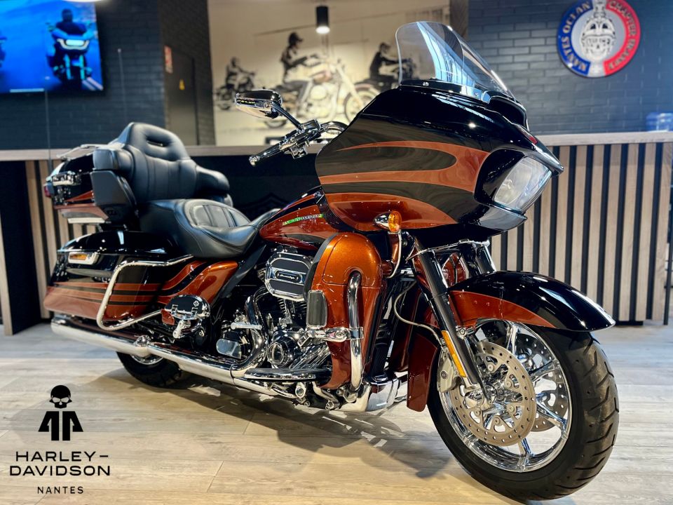 HARLEY-DAVIDSON TOURING ROAD GLIDE 1800 ULTRA CVO 4
