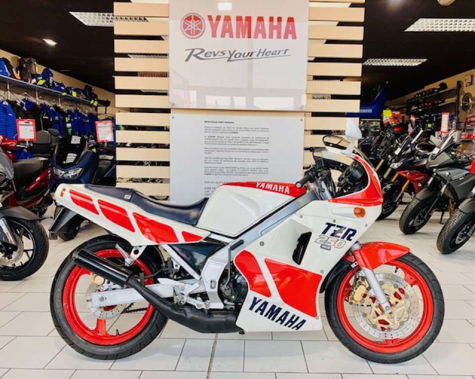 YAMAHA TZR 250 4