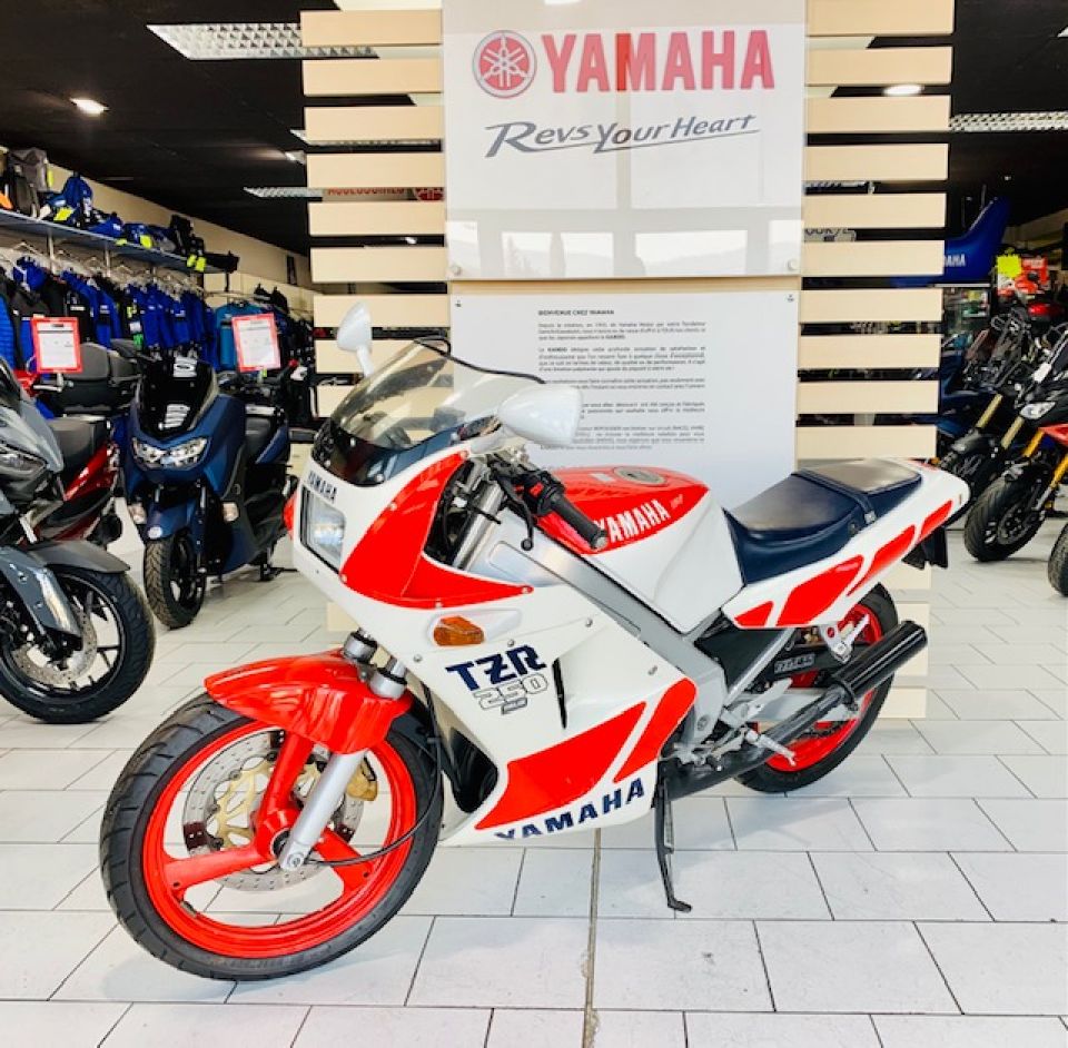 YAMAHA TZR 250 4