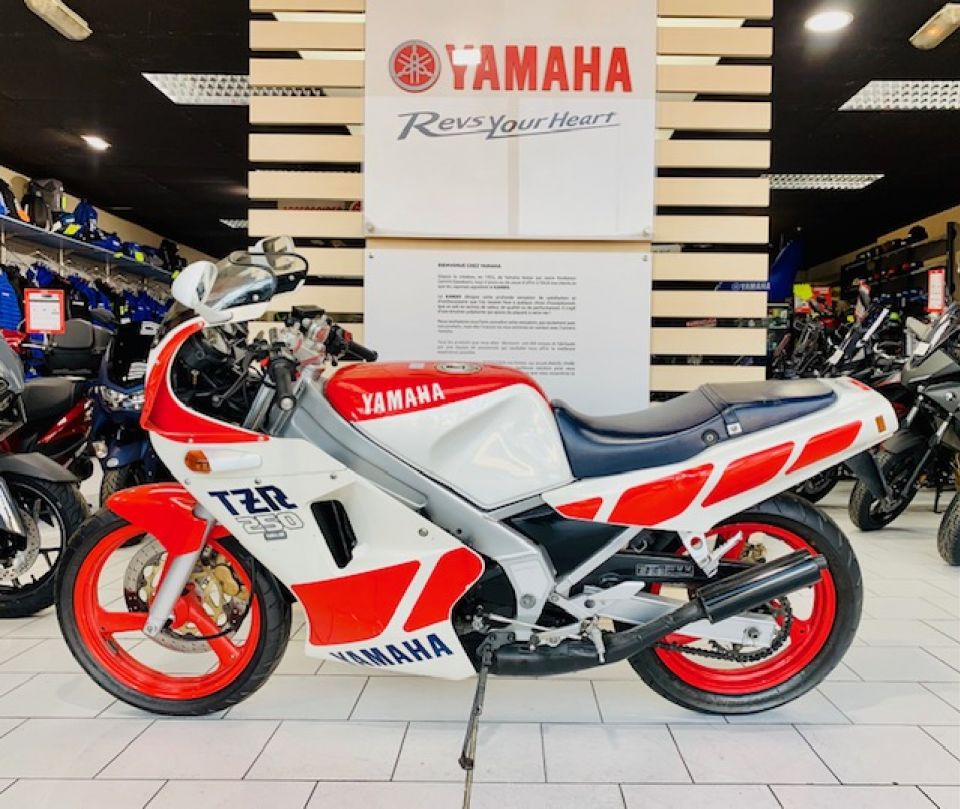 YAMAHA TZR 250 4