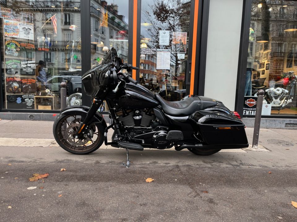 HARLEY-DAVIDSON TOURING STREET GLIDE 1923 ST 4