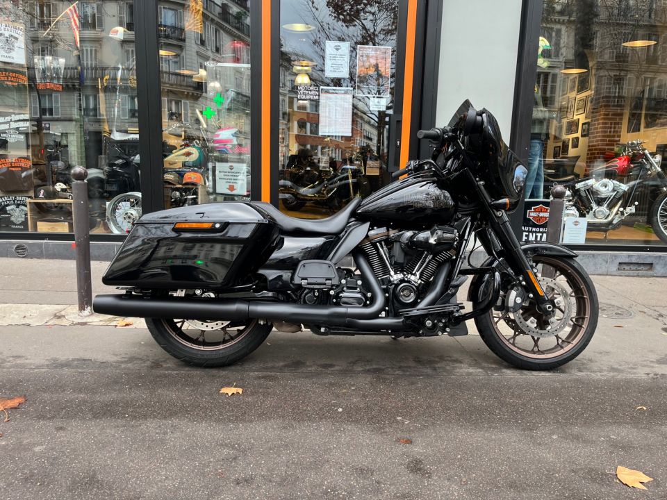 HARLEY-DAVIDSON TOURING STREET GLIDE 1923 ST 4