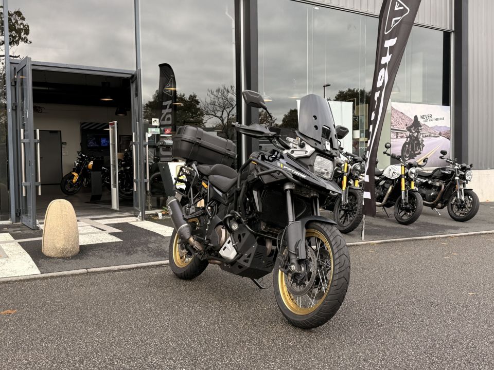 SUZUKI DL V-STROM 1050XT 4